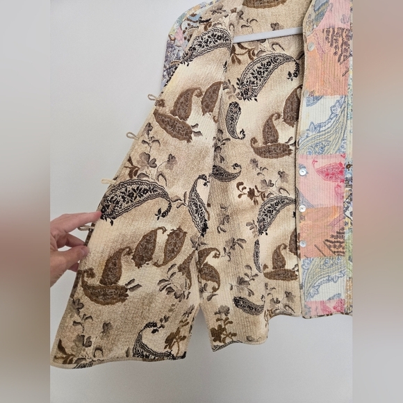 Handmade Patchwork Quilted Women's Jacket with mother of pear buttons - Picture 5 of 7